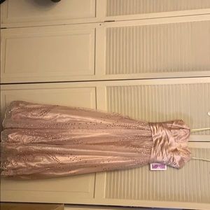 Prom Dress Size: 6 Brand new